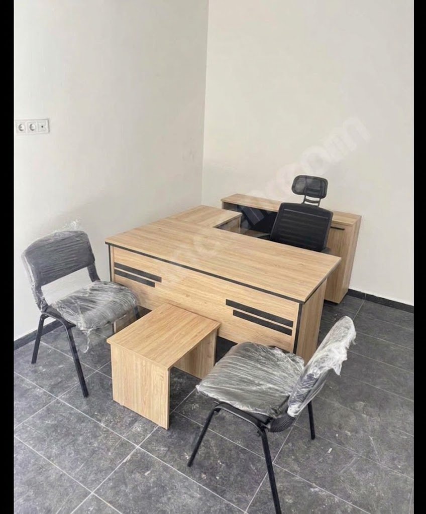 Zirve L Etajerli Ahşap ve Siyah Şeritli Yönetici Takımı